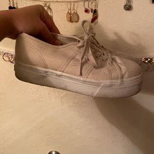 Off-white platform Supergas size W 8